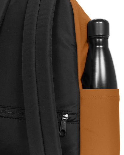 Eastpak Day Pak'r Σακίδιο Πλάτης με Θήκη Laptop Καφέ