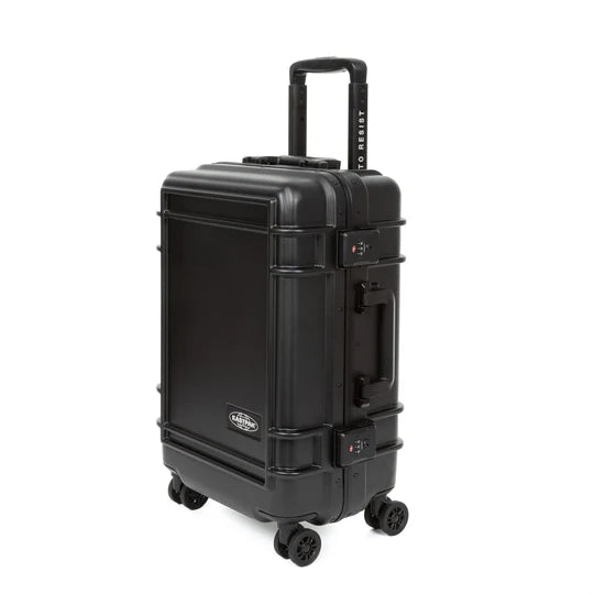 Eastpak Resist'r Case S Βαλίτσα Καμπίνας Σκληρή Black